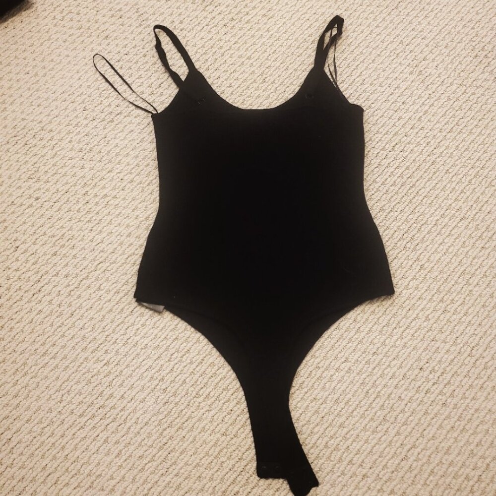 Guess bodysuit